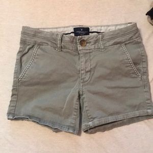 American eagle green shorts